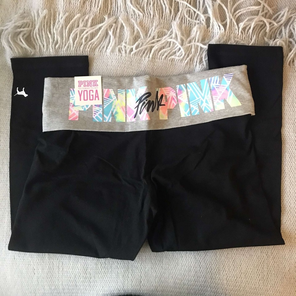 PINK Foldover Cropped Leggings